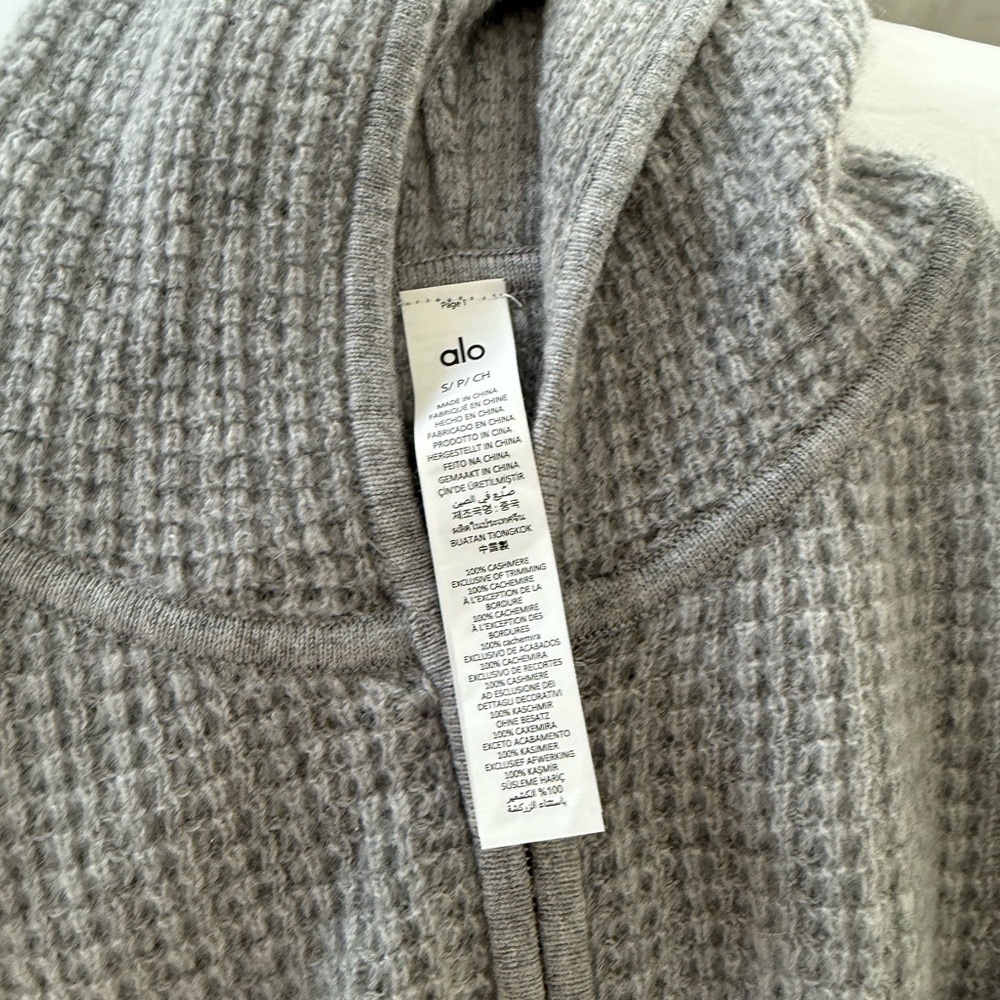 ALO Yoga Gray Sweater Cardigan